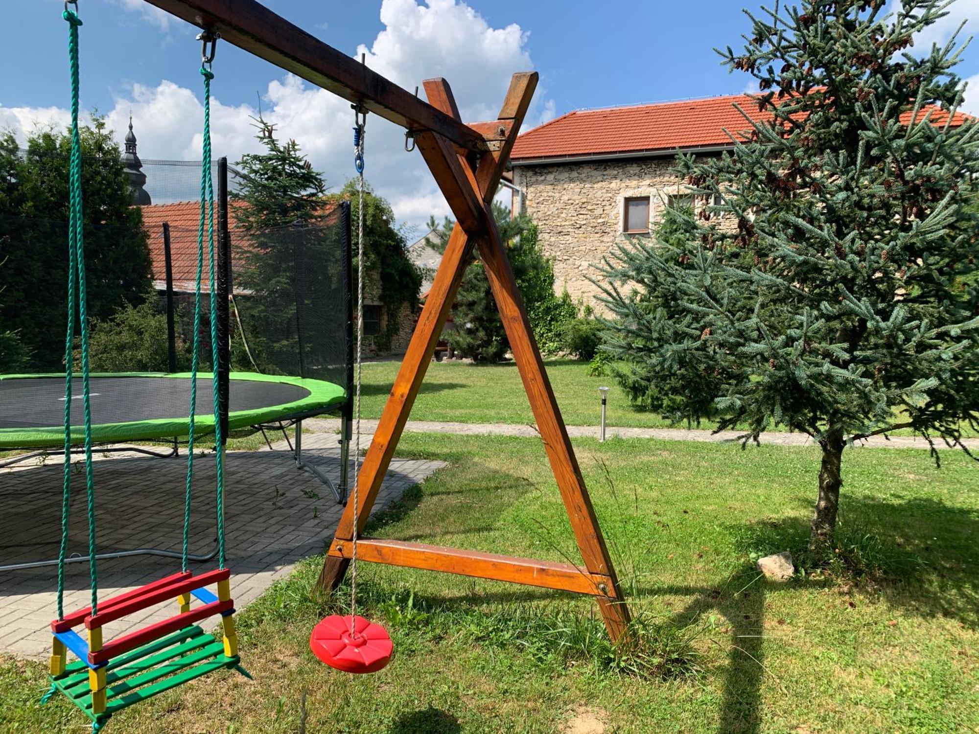 Villa Lypche Бешенёва Экстерьер фото